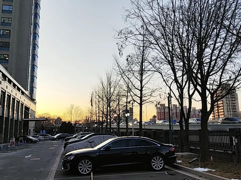 北京四九寒冬的一个傍晚