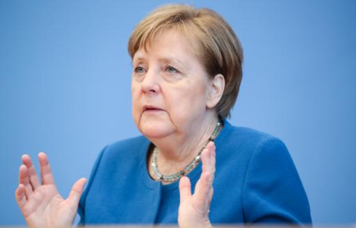 默克尔有望成为德国总统。
 
据俄罗斯卫星通讯社2月14日报道，德国政治学者亚历