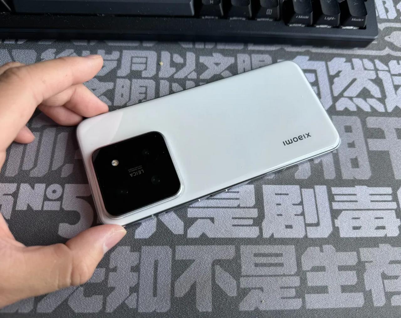 一个小秘密，50%的人应该都是买的16+512G版本的小米14，不为别的，选来选