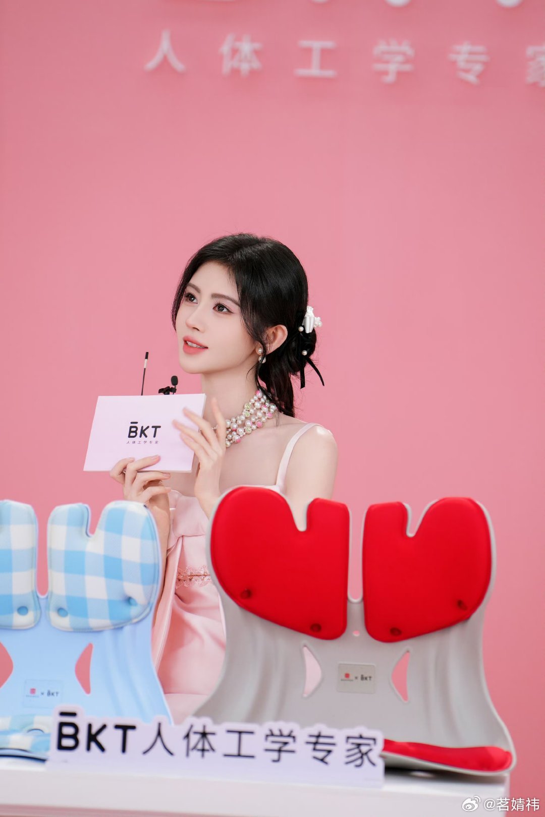 鞠婧祎苏绿夏jjy鞠婧祎万花世界jjy鞠婧祎看着你从小舞台逐步走向大舞台 此刻坚