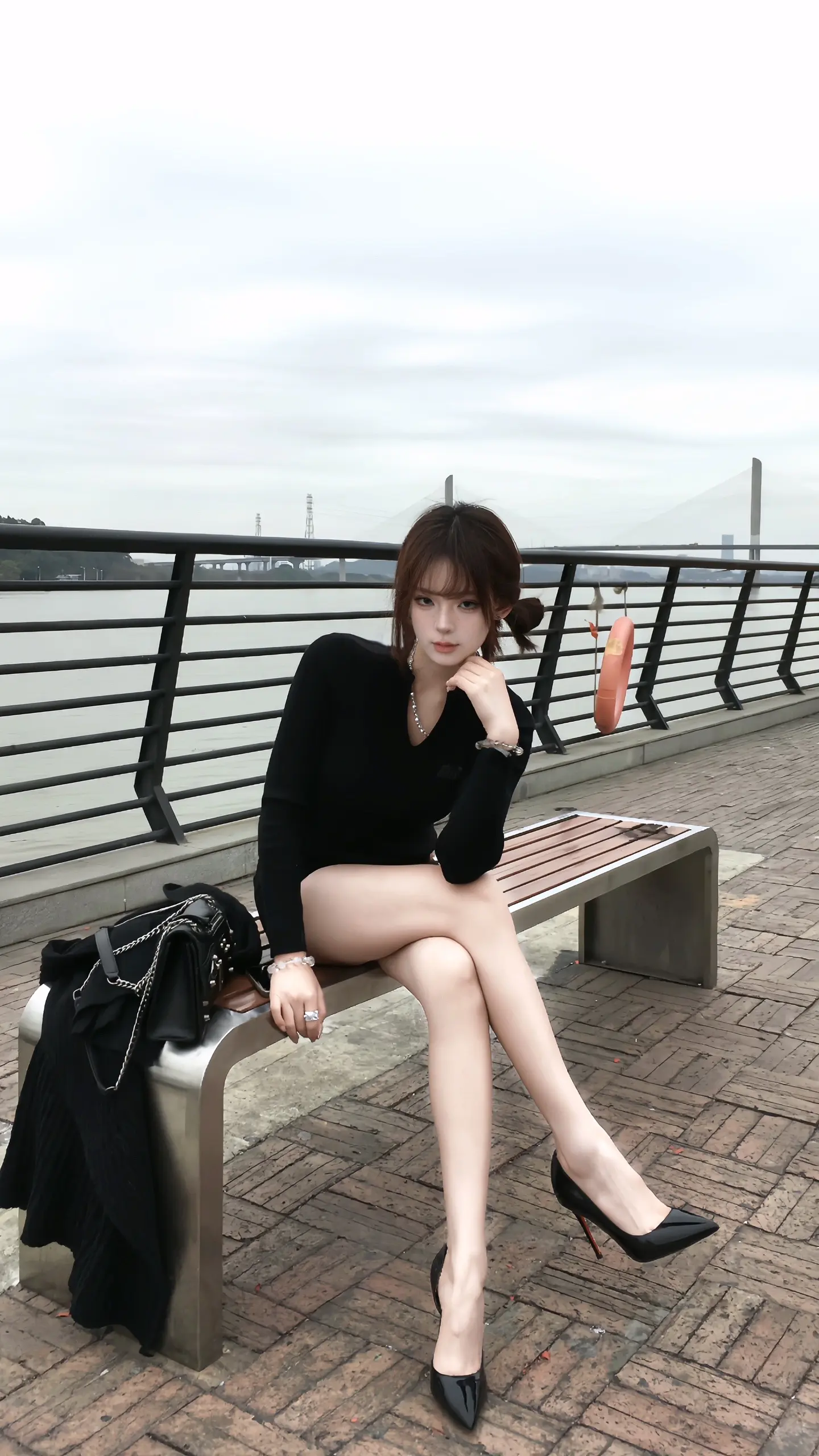 我既是狂澜 也是没人能扑灭的火花