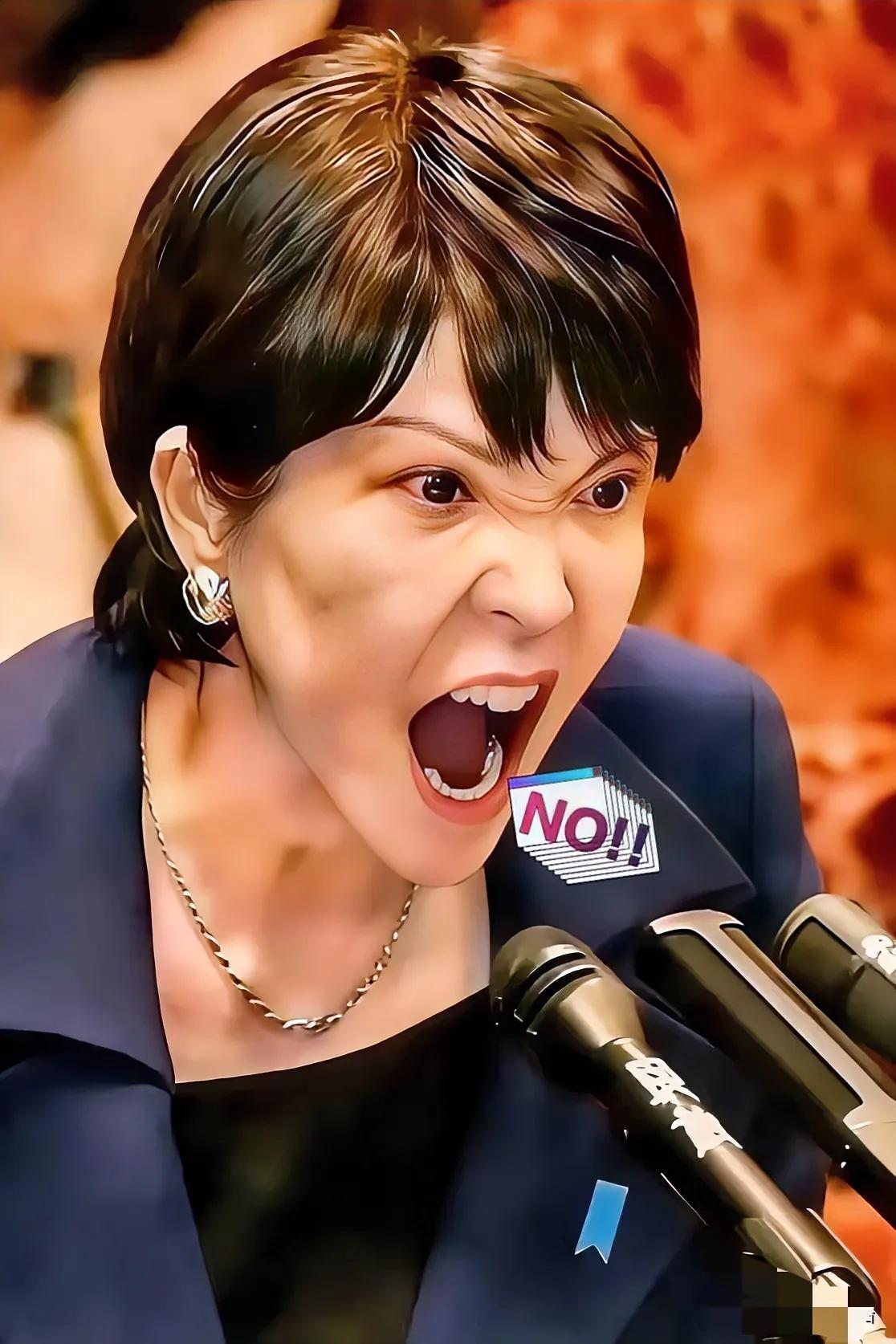 我一个在日本工作的朋友回来了，劈头盖脸就给我扔下一句话：“现在那边，真正怕打仗的