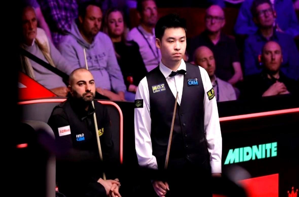 3-1领先，然后连丢五局！斯佳辉这球看得人太揪心了。
 

眼瞅着就要拿下，怎么