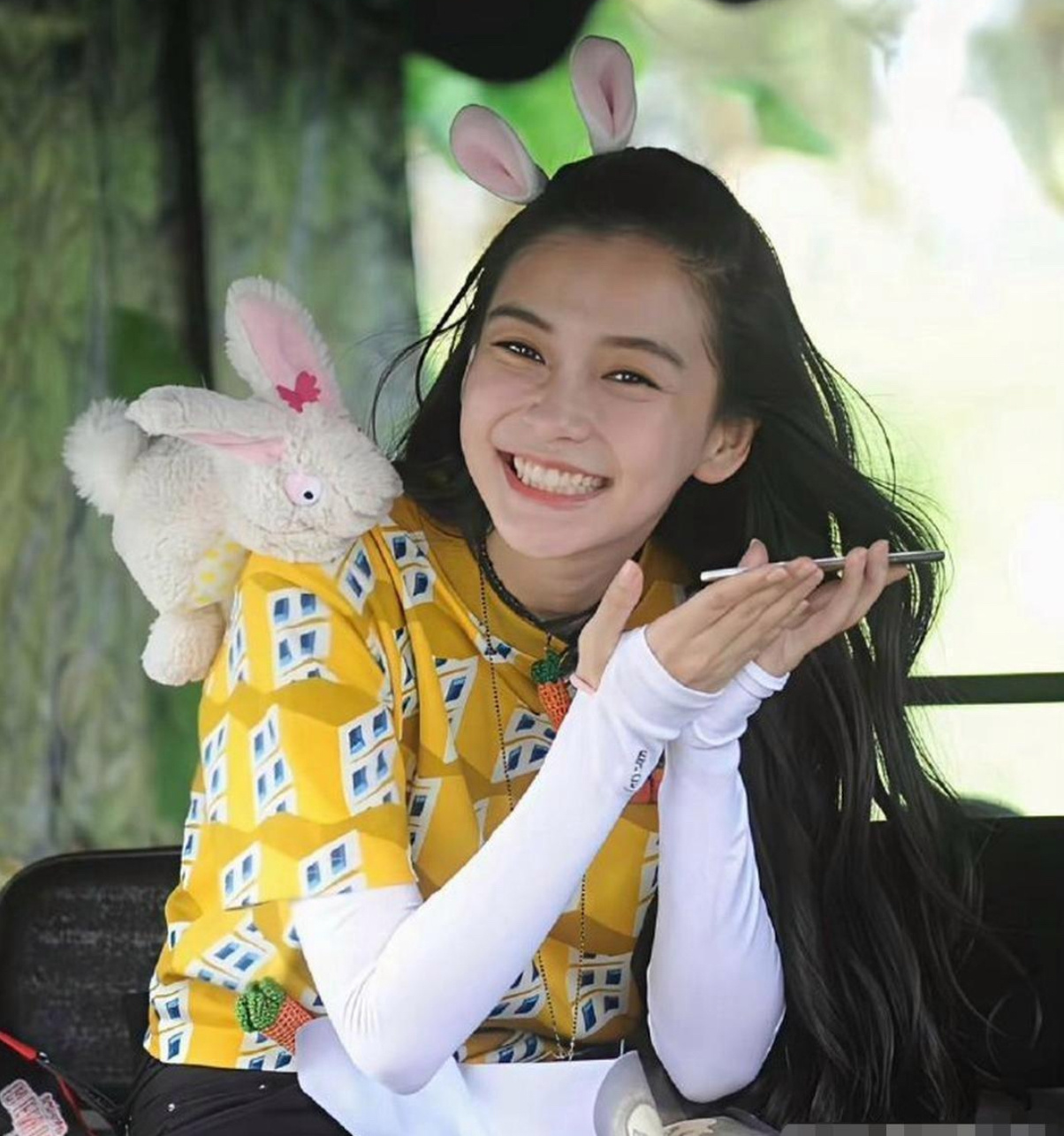 原来早期的跑男真的没有滤镜，baby妆容接近素颜 