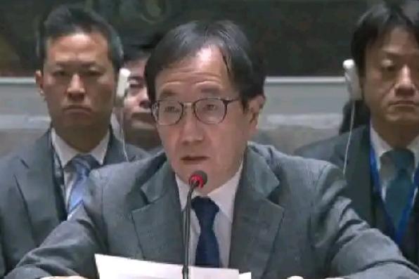 11月25日，共同社报道:“日本常驻联合国代表山崎和之昨天致函古特雷斯秘，对中方