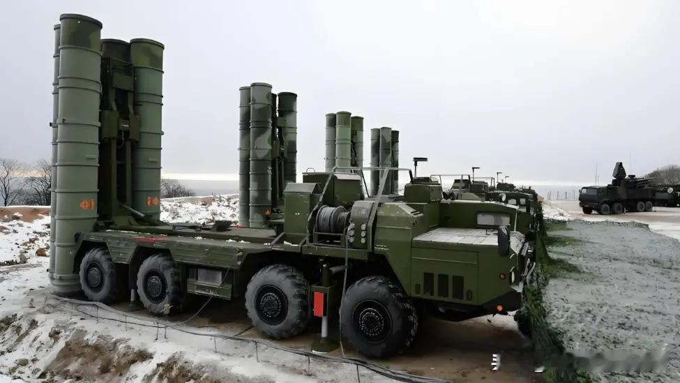 俄乌冲突很可能出现与大多数人认为的不同走向。俄罗斯的难受程度或许一点不比乌克兰低