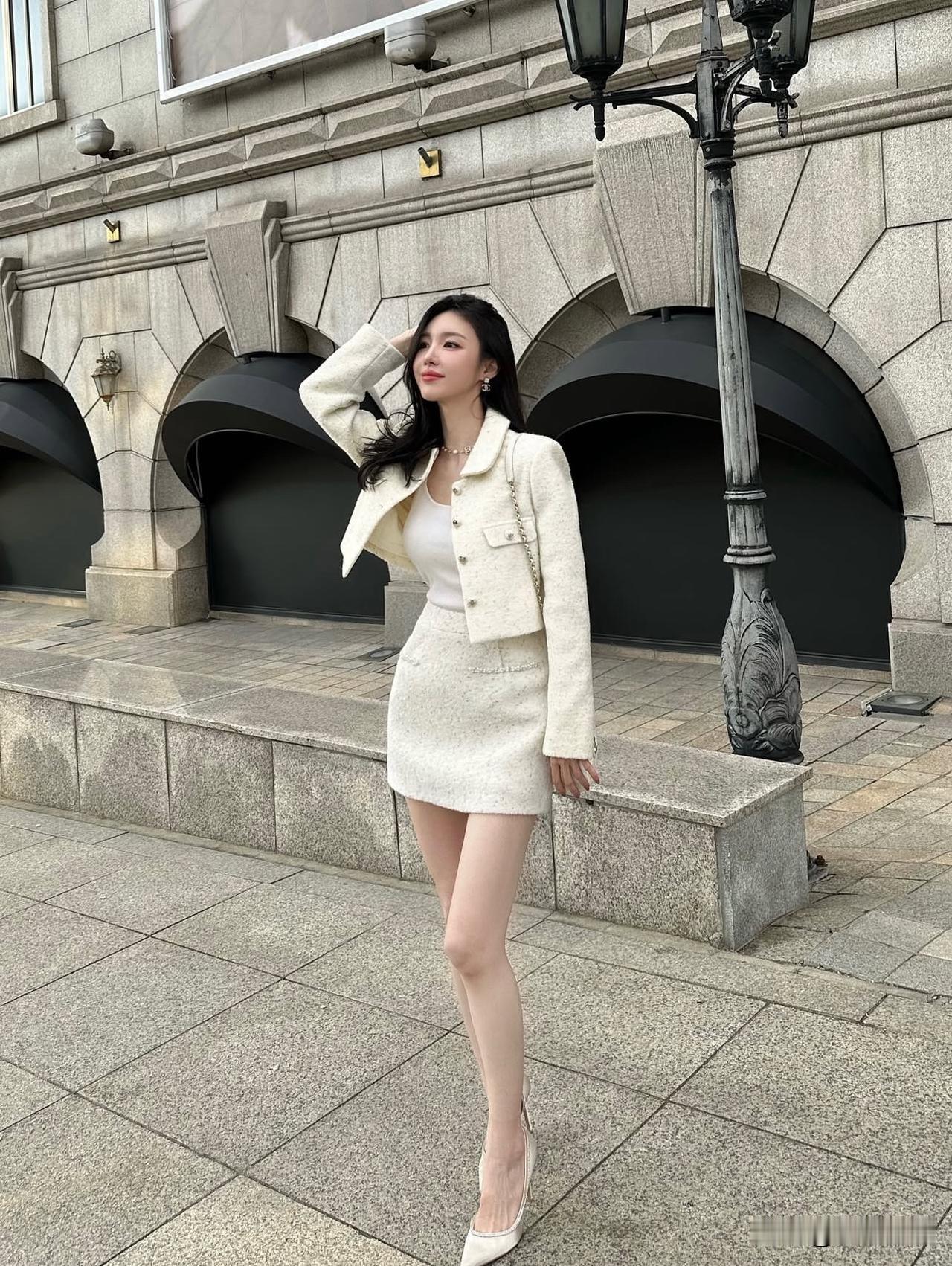 元气满满的一天，从早到晚都美美哒！🌞💕女人最耐看的长相是什么样的 有气质的穿