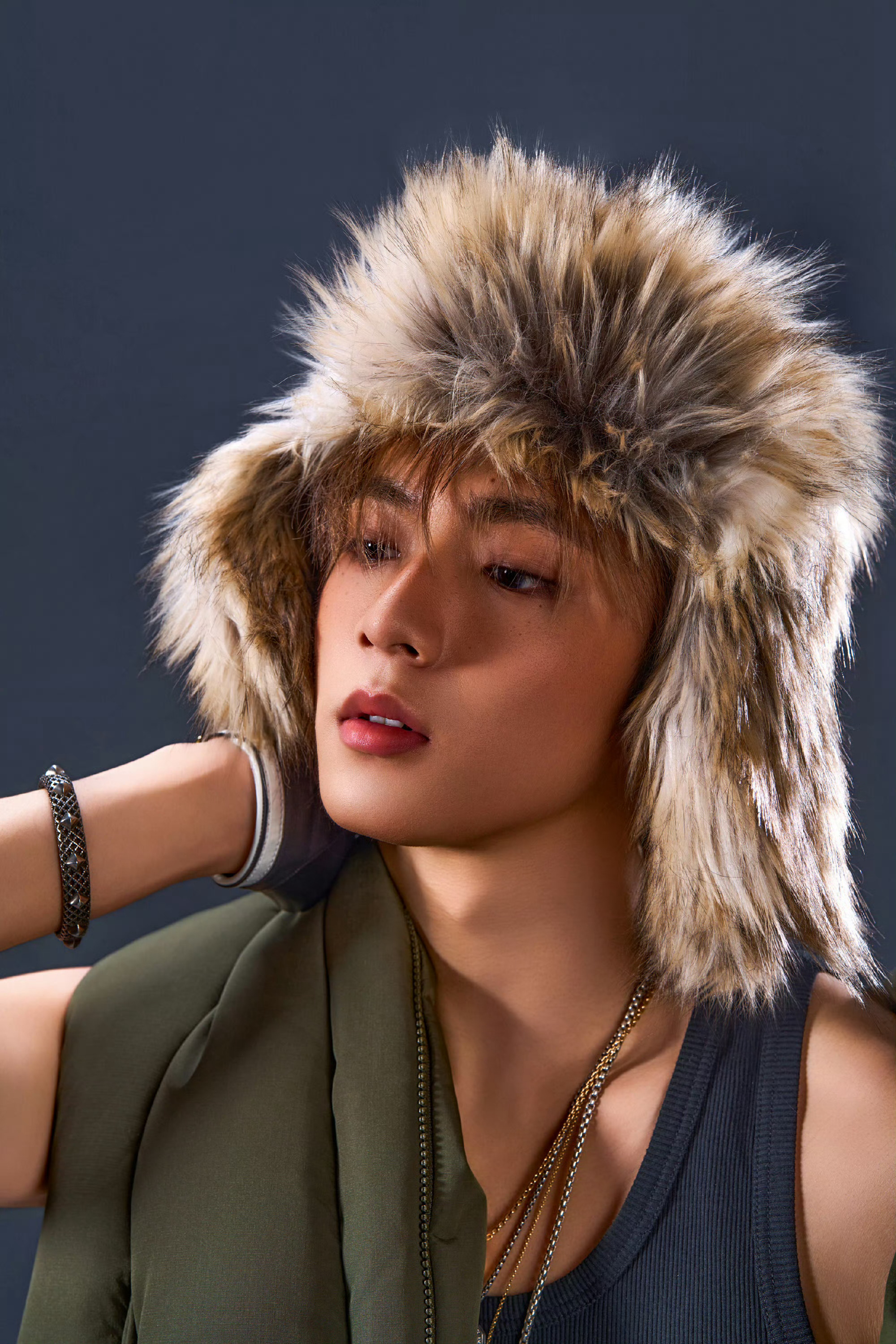 刘耀文是一本摊开的时尚杂志助力我家满分男闪耀时尚圈好想看刘耀文去帅外媒一大跳啊！