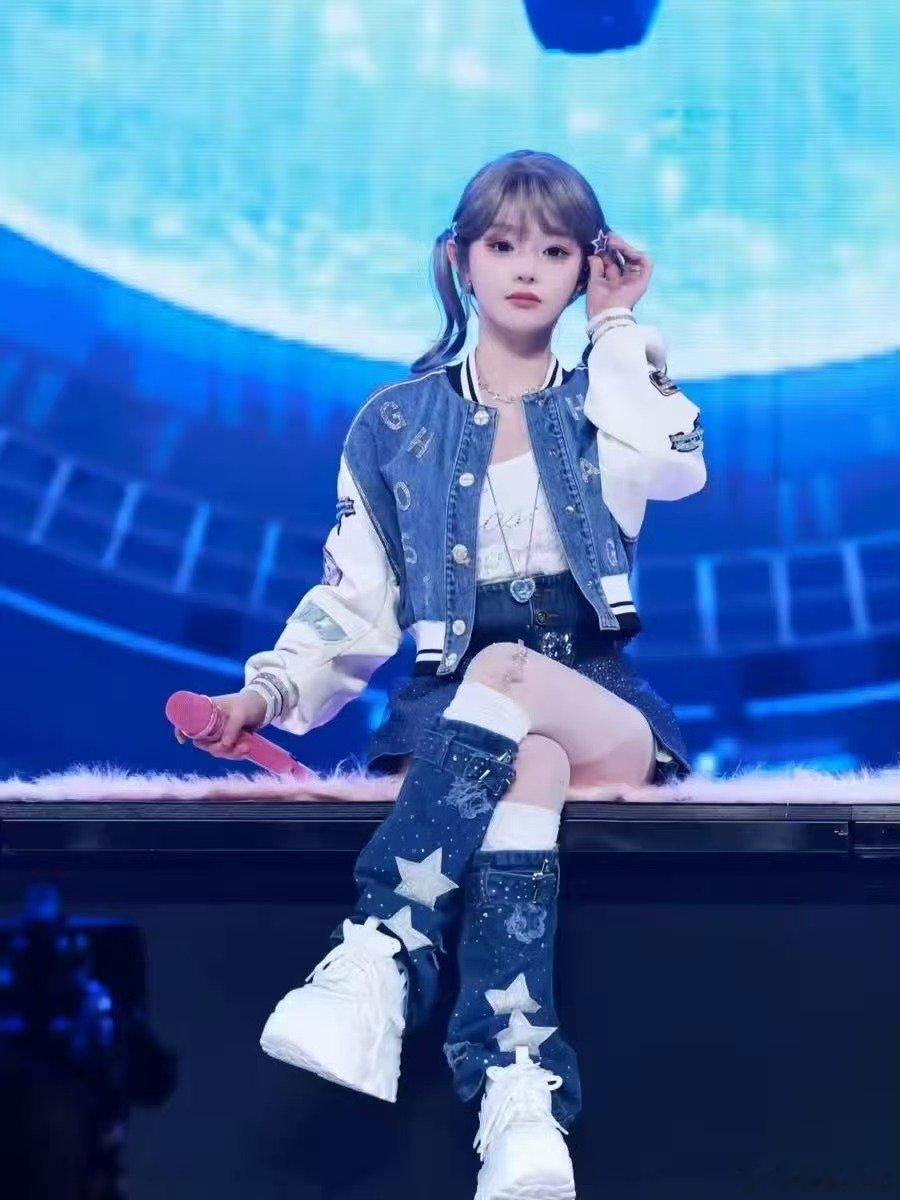 黄霄雲给学弟开小灶声鸣远扬黄霄雲不仅开小灶还送祝福！危晋宇这个学弟太幸福了 