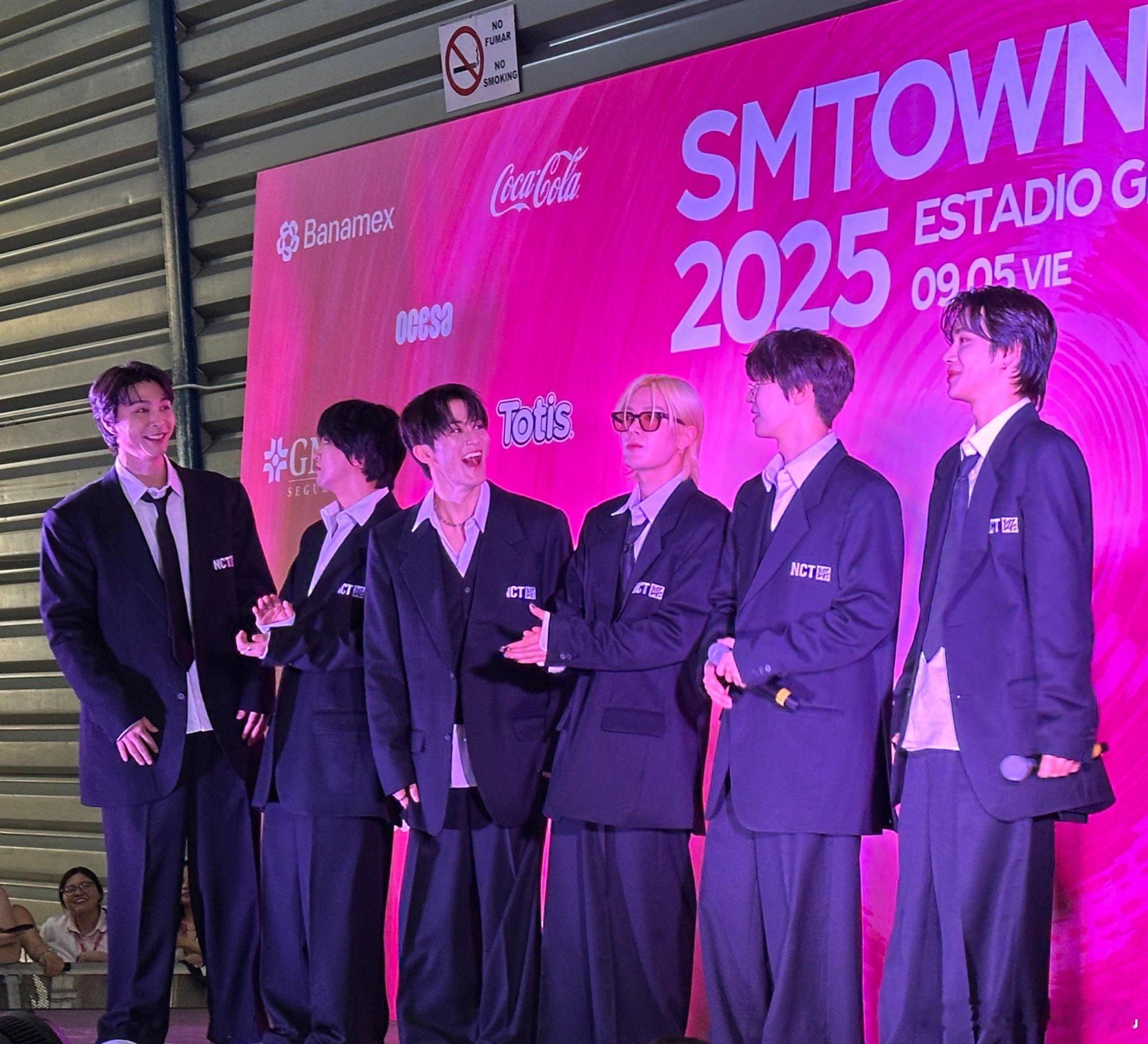 NCT127红毯 ​​​