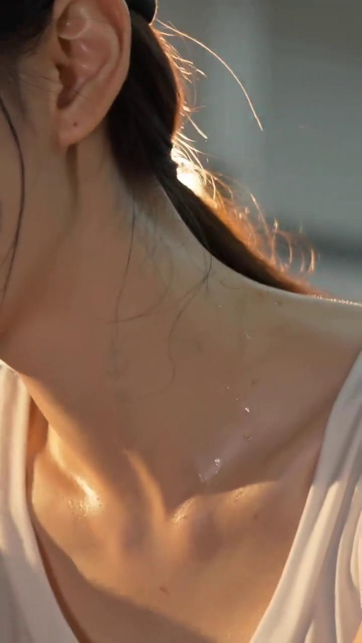 我听人说，只要能超越帮助，回到过去。