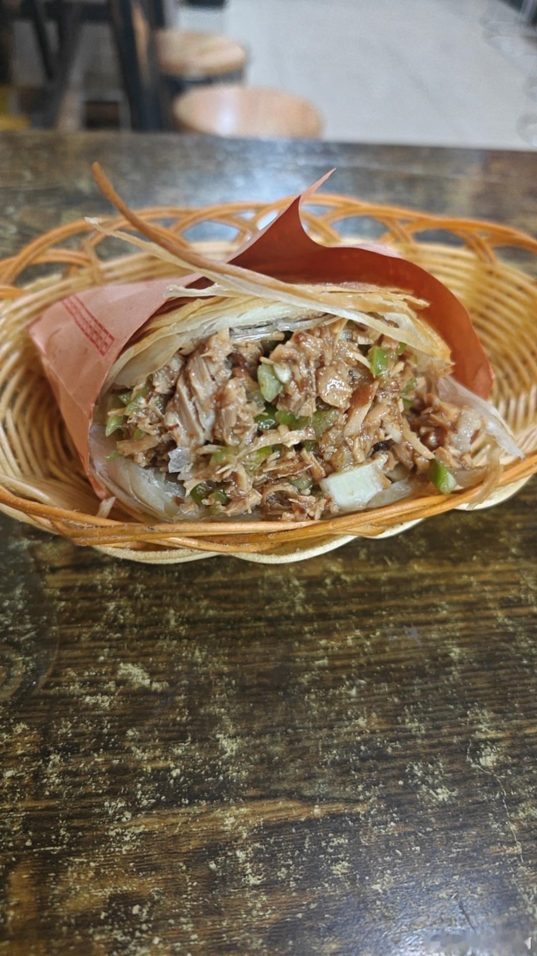 每日一餐分享 今日晚餐，肉夹馍 