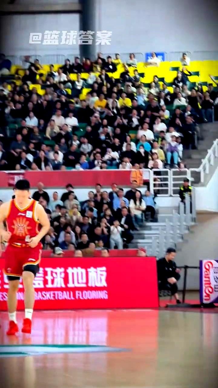 山西队的张宁，那个“宁子”，终于回来了！

之前腿伤一直影响他，打得那叫一个憋屈