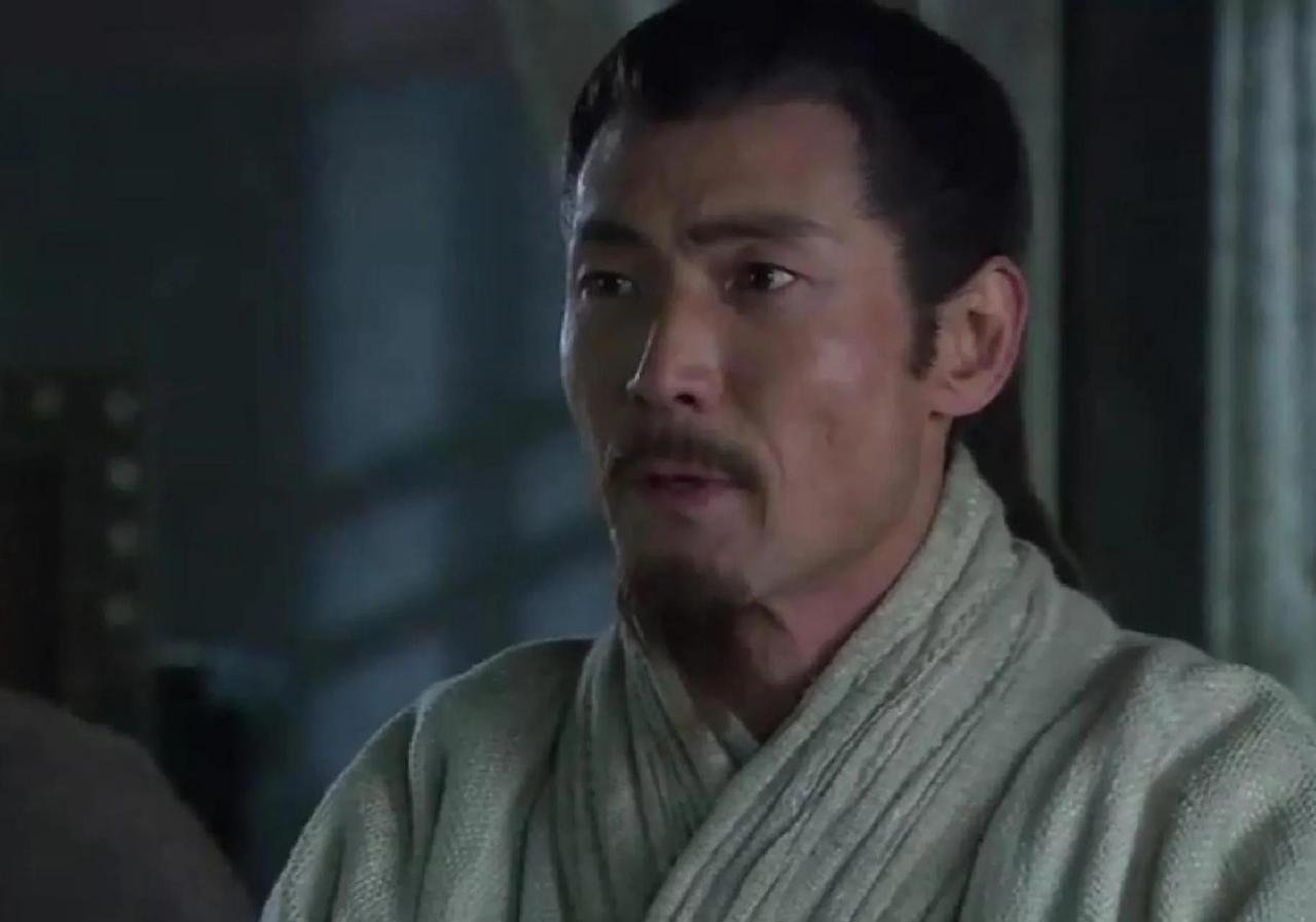今日话题：徐庶最后为什么不回到刘备身边？？？

网友甲：三国后面有一集解释了，徐