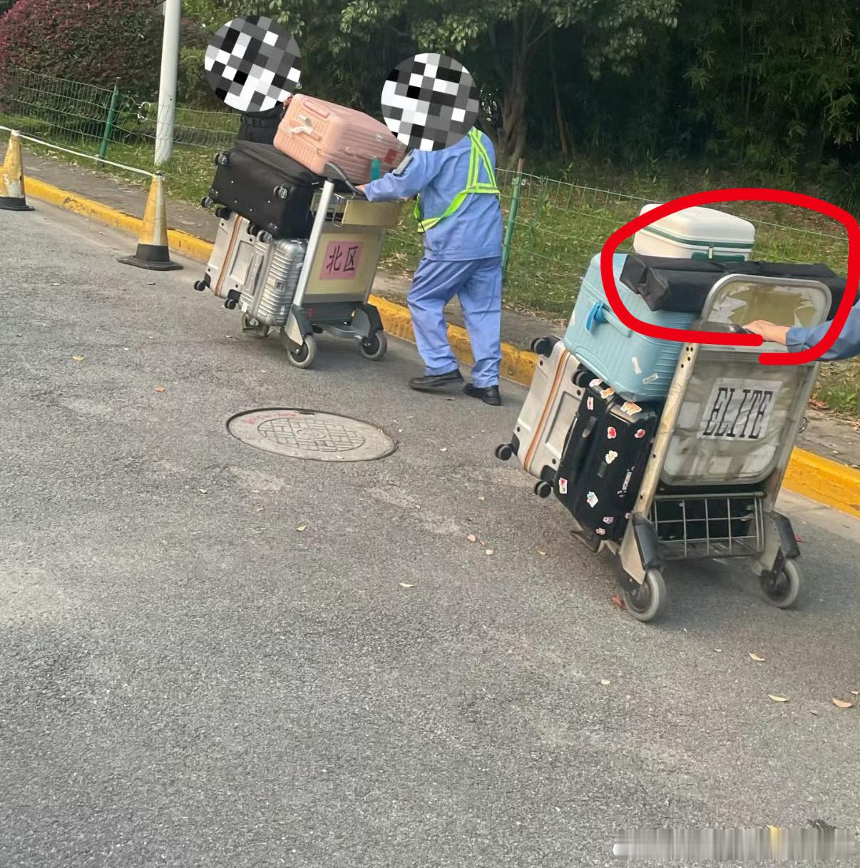 #虞书欣带了鱼竿#果然欣欣不是在钓鱼就是在钓鱼的路上！#虞书欣11个行李箱里有鱼