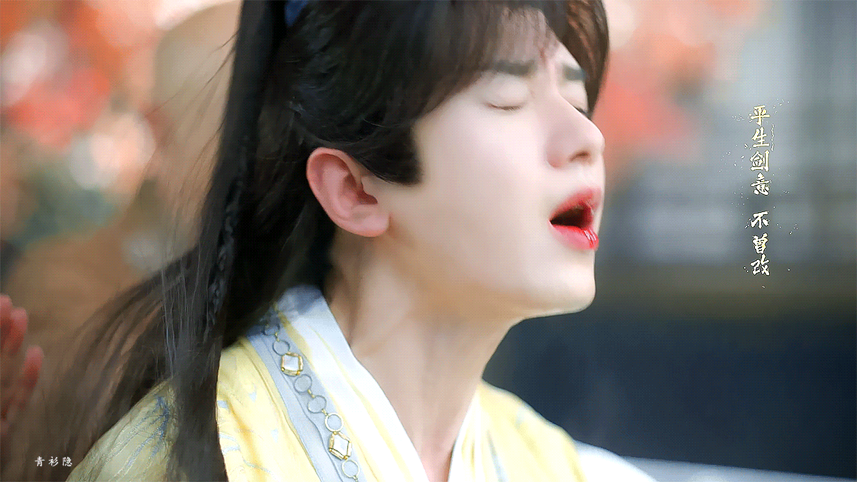 虽然明明秋秋很痛 但是我却满眼瑟瑟