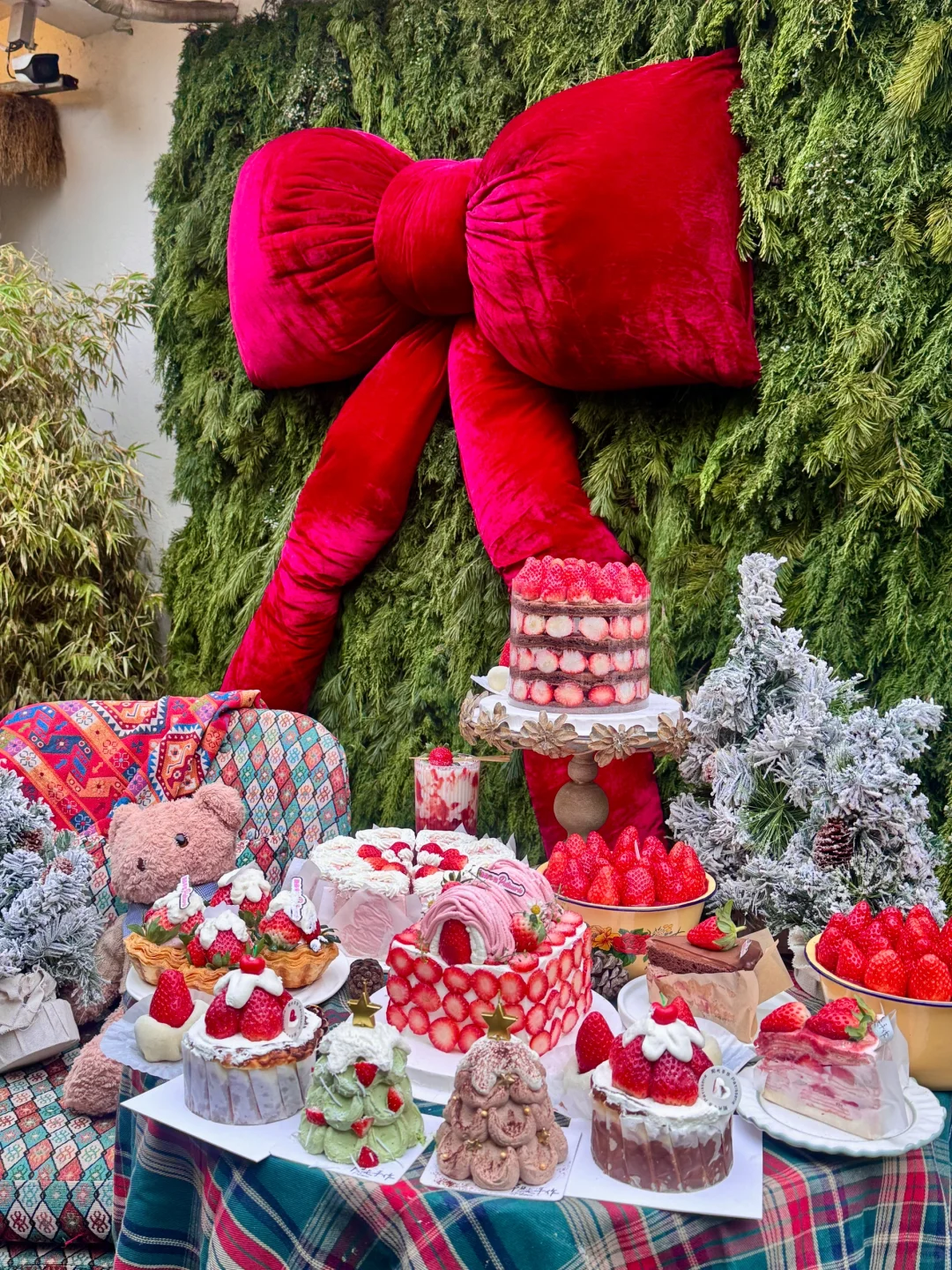 济南大明湖附近！超可爱的圣诞甜品屋🎄