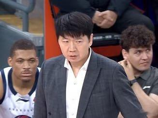 CBA山东男篮客场不敌上海，新外援24分难造逆转，遭遇两连败网页链接