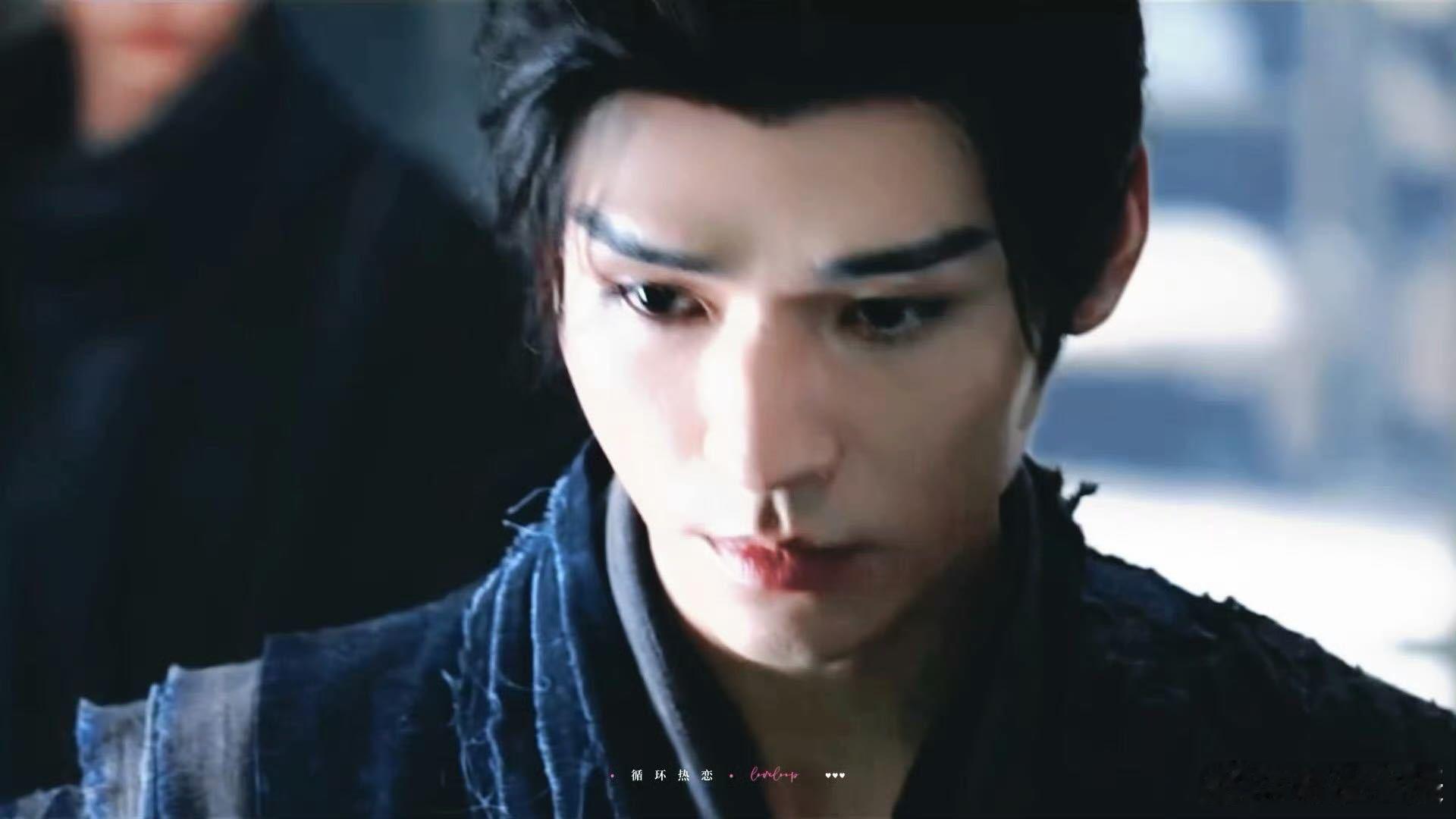 你是龚俊那他是谁 剧里一招一式皆是高手风范，综艺里互动暖心又有梗，百变男神，入股