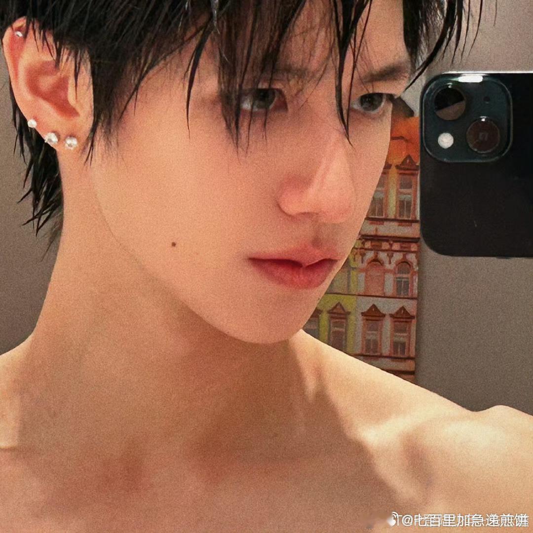 嚯！这个朱志鑫 ​​​