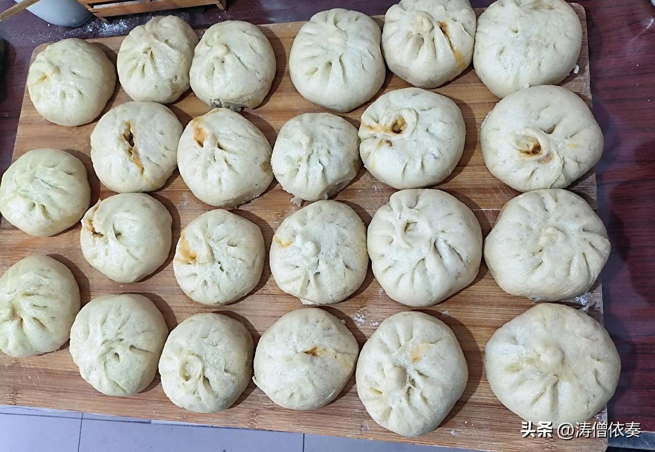 俗话说，好肉不入馅儿，好果不榨汁儿。

这句话是针对外面而言的，所以我们要少到外