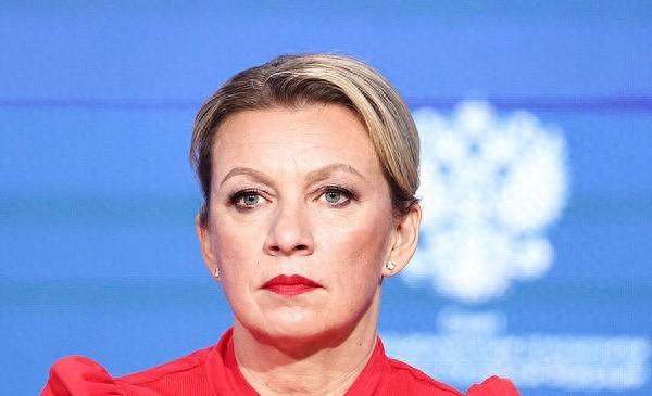 俄伊能源合作再升级，美国出手反制？背后真相让人深思。
1月15日，俄罗斯外交部发