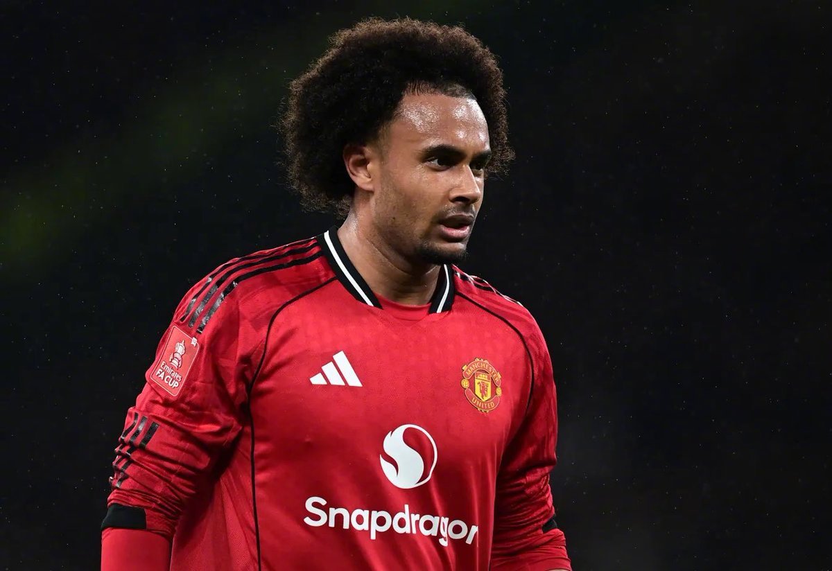 📢 最新消息：约书亚·齐尔克泽正考虑在今夏离开曼联。消息源：samuelluc