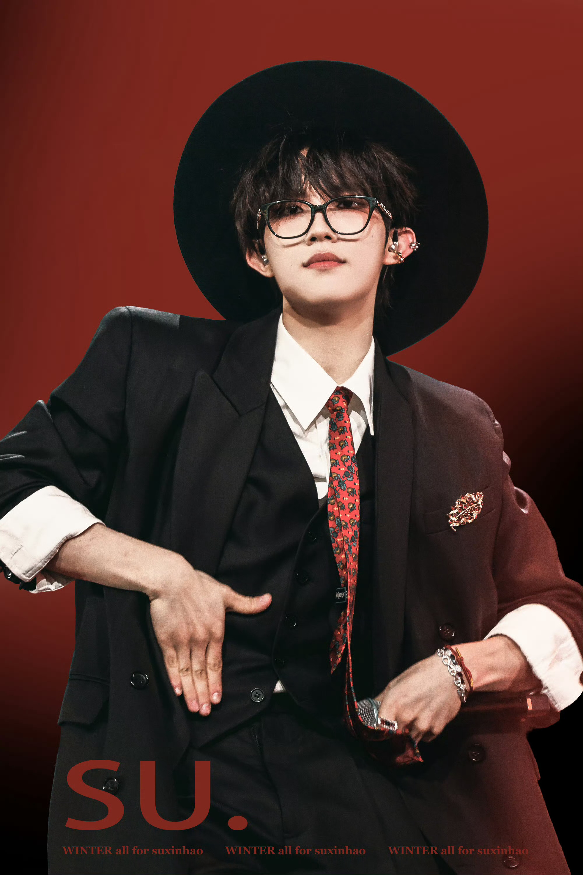 0000每一天都是新的篇章，用微笑迎接朝阳，用行动书写辉煌。不畏风雨，不惧挑战，