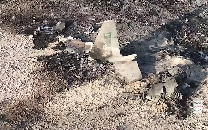 胡塞武装用改装导弹击落F-15SA，F-15SA空中解体，残骸碎了一地，美制战机