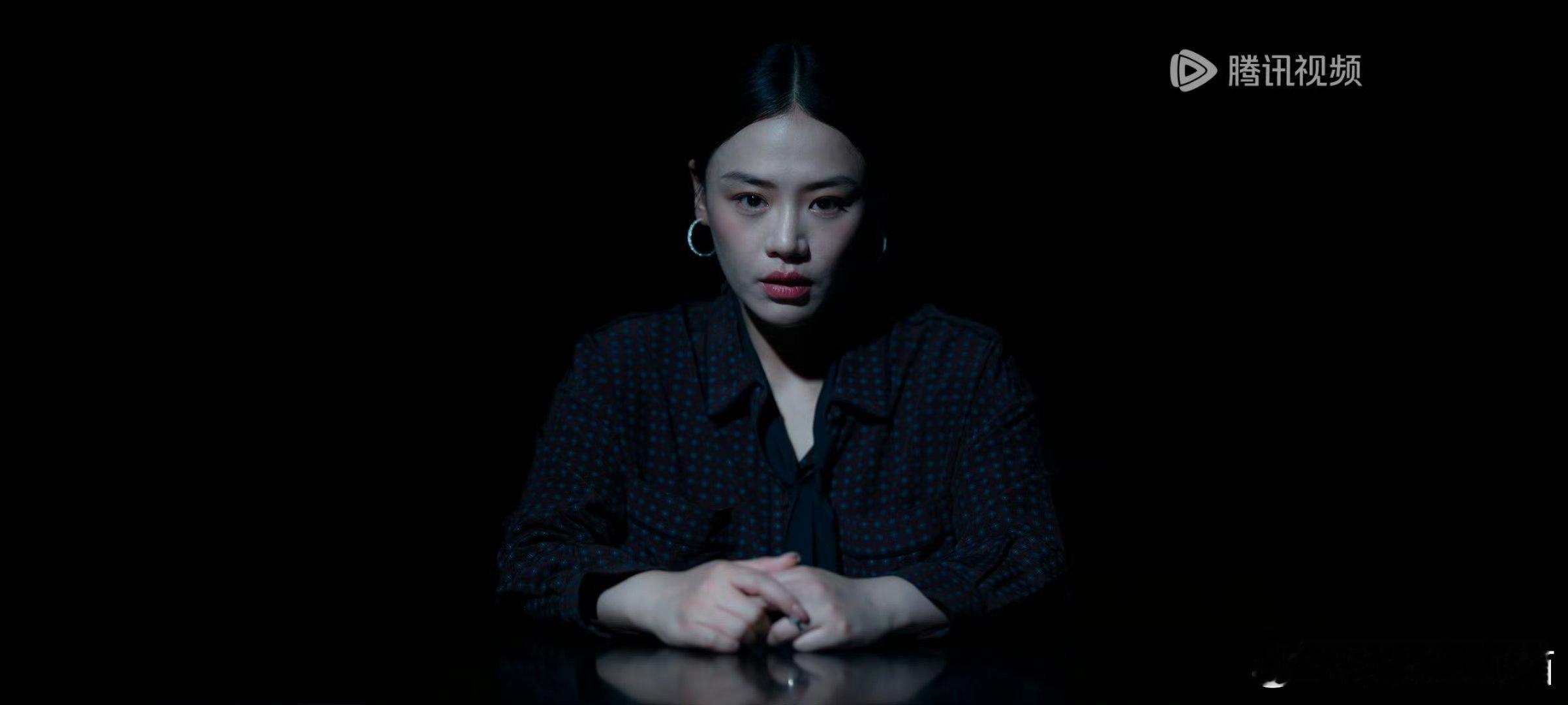 马思纯新剧美得好权威完全赞同，简直是女王来了 