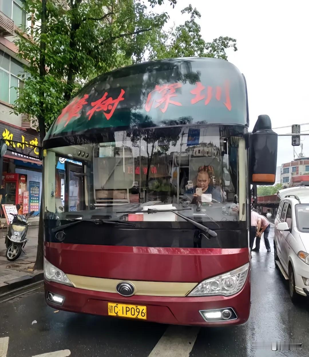 江西宜春樟树市省际长途线路，还有多少在跑？
樟树—深圳

省际线路:深圳、珠海、