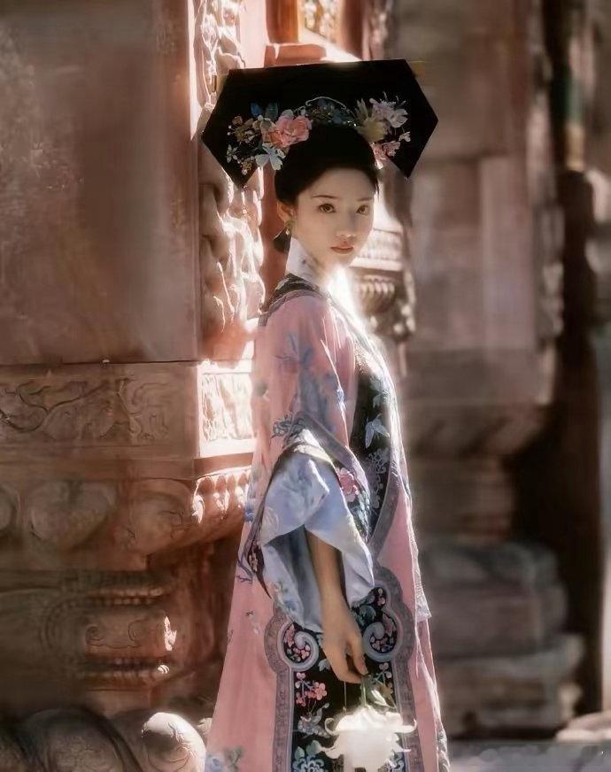 任敏终于找对古装造型了，放还珠格格的年代，她能演小燕子吗？ 