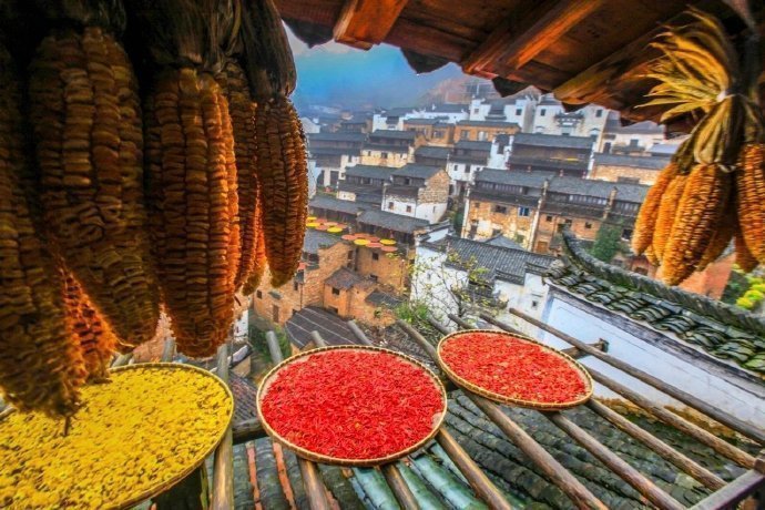 婺源晒秋，成了秋天一道独特的风景。 ​ ​​​