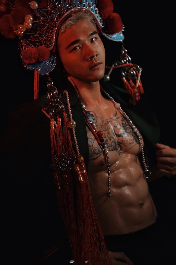 肌肉健仕MuscleHome 摄影：出镜：GStyle[超话]FocusMan型