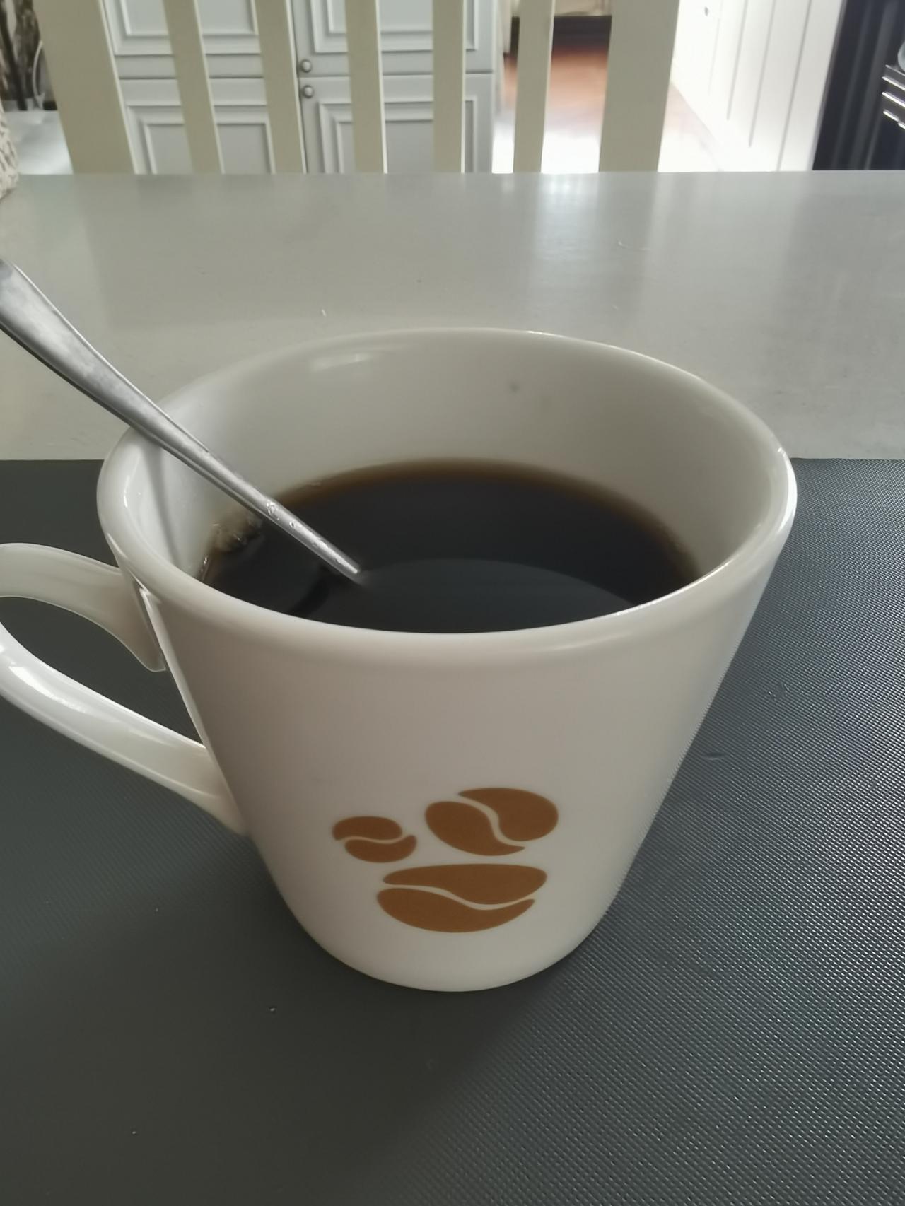 周日，让肠胃也歇一天。

平常周一到周六，天天去健身房，三餐一顿不落，吃得饱饱的