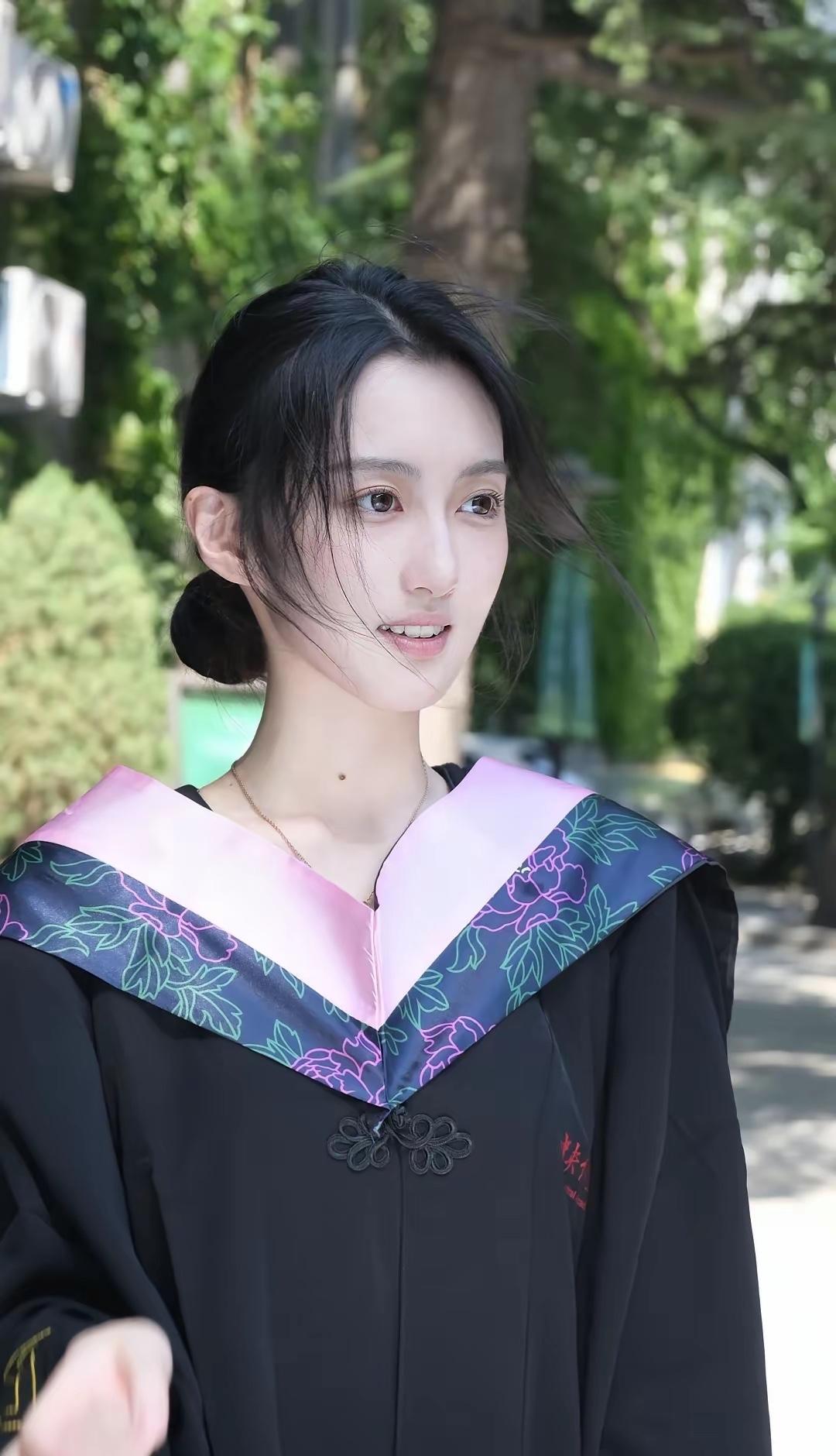漂亮女孩