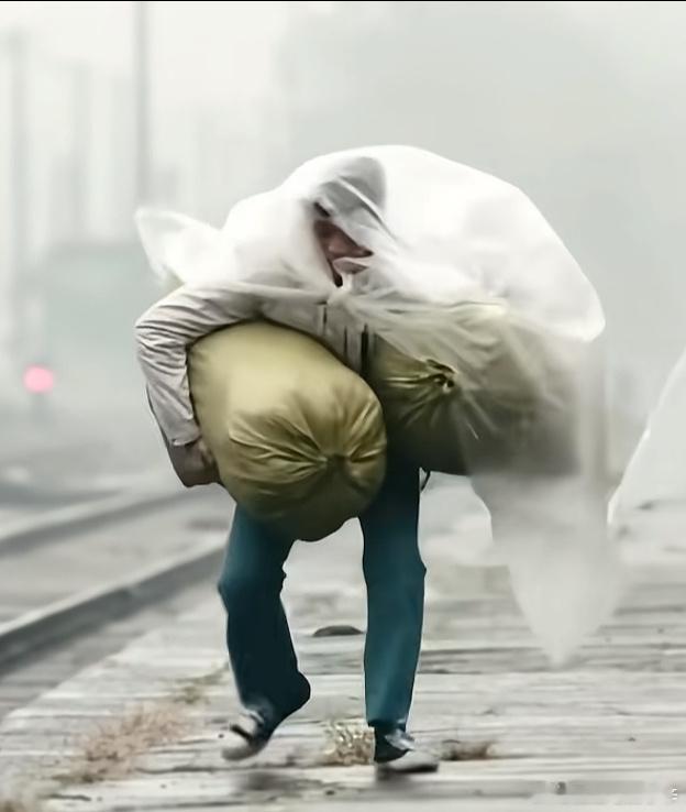 讨厌下雨天 