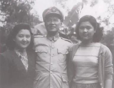 1986年，一直生活在台湾的白崇禧的女儿白先慧，听说大陆正在拍摄电影《血战台儿庄