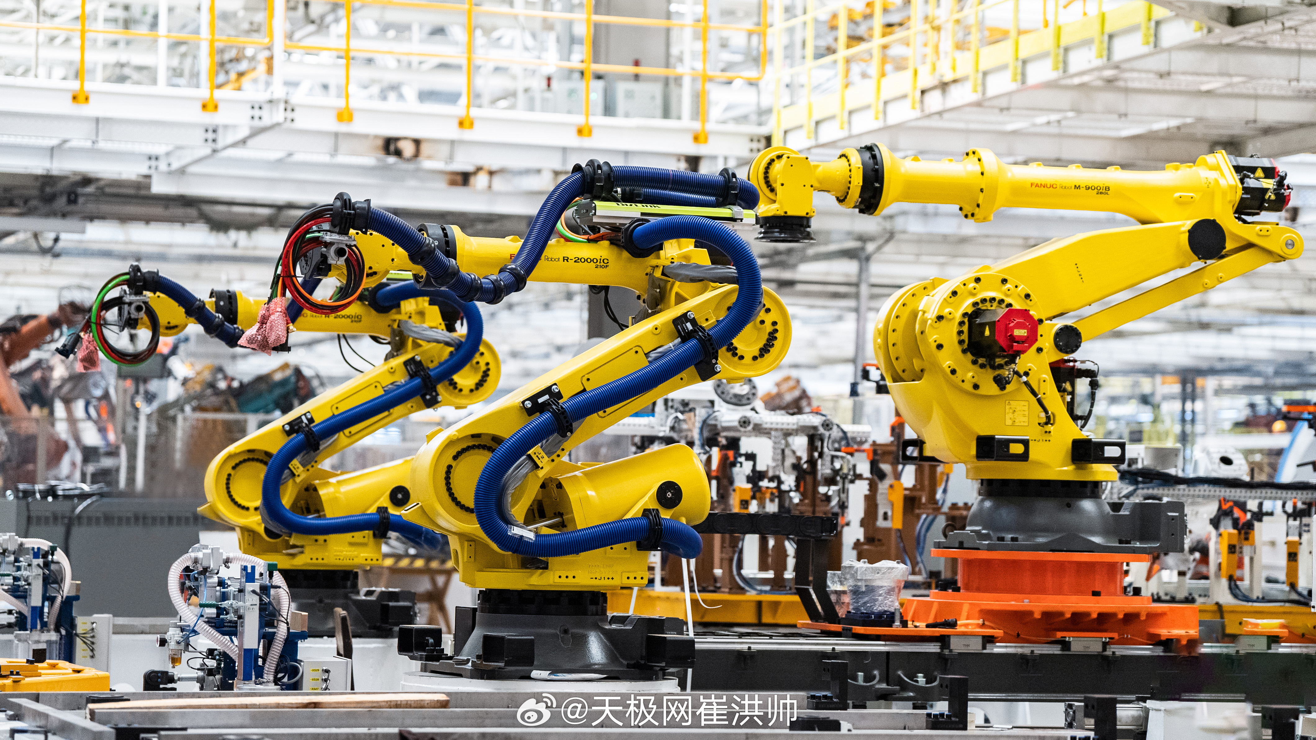 享界超级工厂投入资金19.91亿元，对关键工艺和设备进行升级，同步进行数智化改造