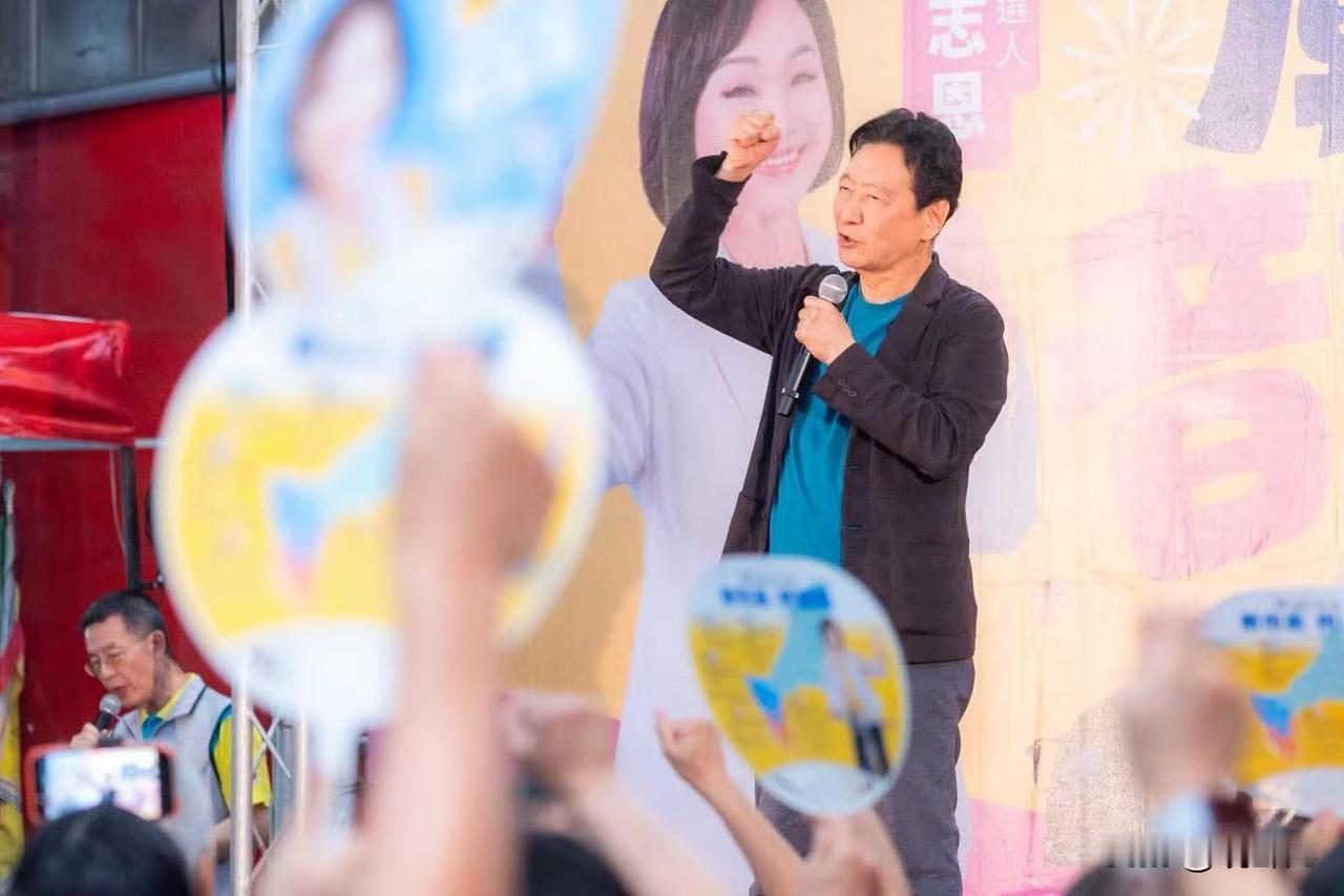 赵少康演讲时说了一件“在这个世界上可能只有他和王金平知道的事”，还说他妈妈在东北