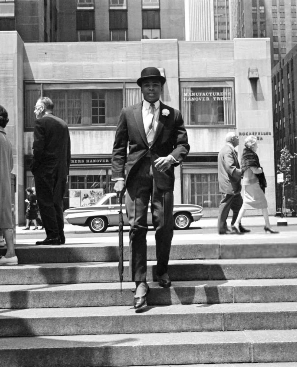 【来自投稿】1963年 21岁的奥运会拳击冠军卡修斯·马塞勒斯·克莱在纽约，19