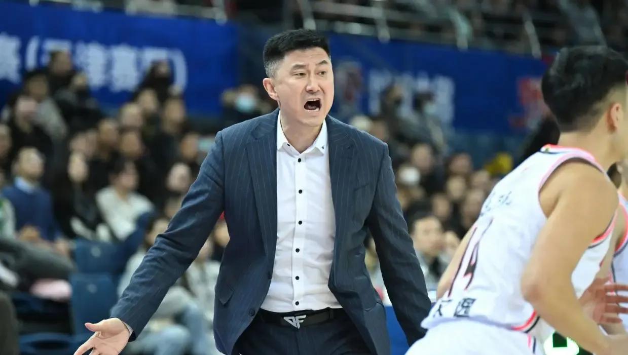 广东宏远有可能以三连败结束本赛季，说实话这个结局放在赛季初谁都想不到，现在收官战