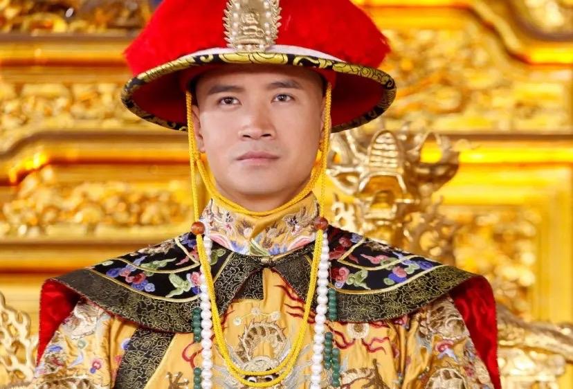 民间传说源于九子夺嫡的激烈党争，反雍正势力借“遗诏疑云”制造合法性危机，本质是政