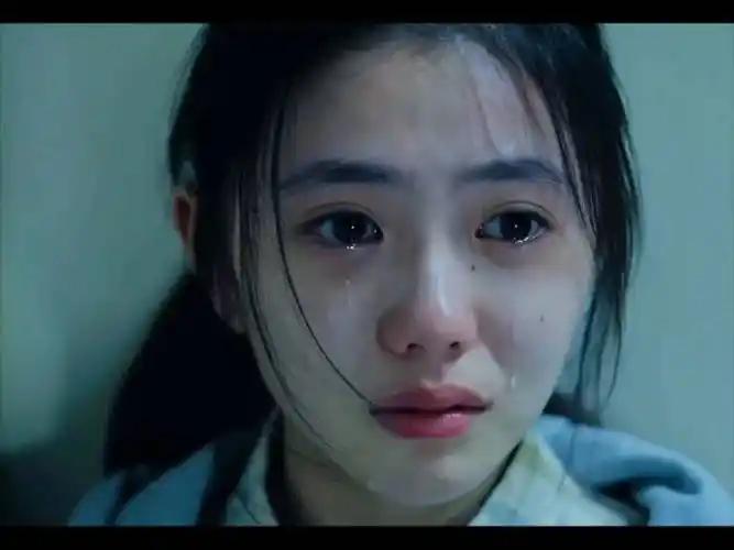 《主角》里，编导为什么要把忆秦娥安排得那么惨？年纪轻轻就经历了那么多生死离别，是
