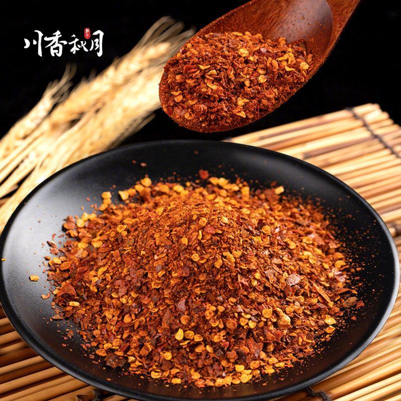 《强力推荐》这款四川特产柴火炒制的手工石臼香辣糊辣椒面是一款口感十分独特的美食。