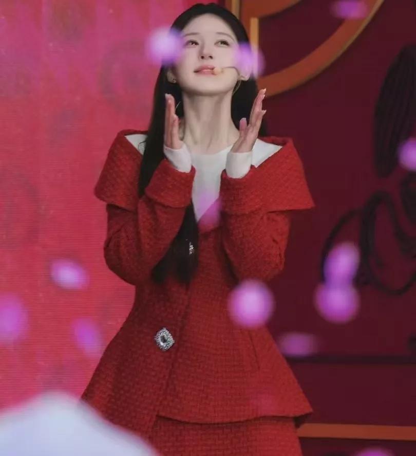 原来，赵露思真的不是在装病与赵露思的而已