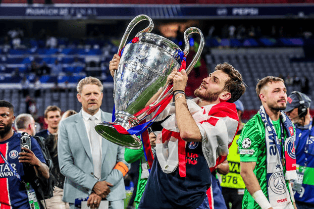 K77：想和格鲁吉亚去世界杯；偶像是古蒂；盘带就是我的绝招