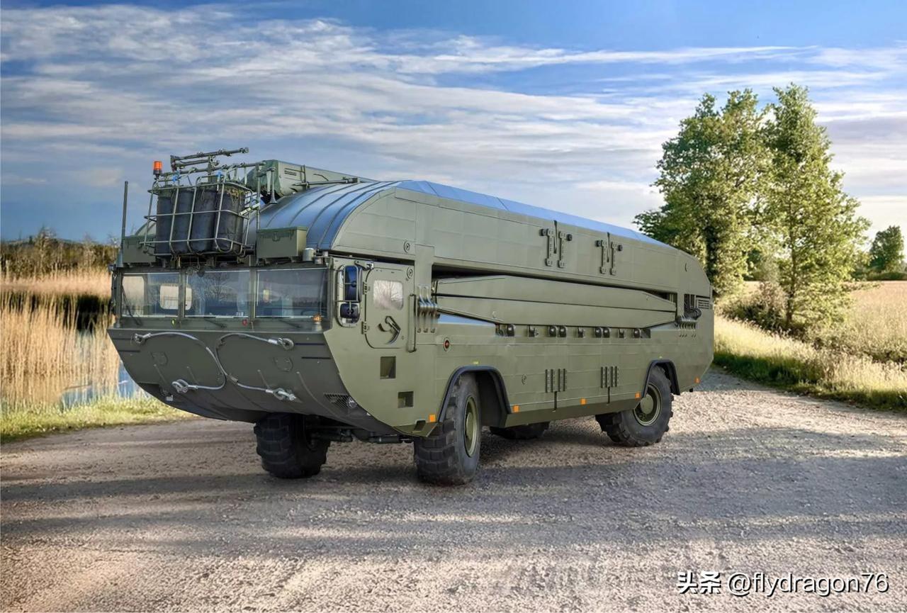 🇳🇴🇩🇪挪威采购了M3两栖桥梁和浮桥系统，以提升北欧部队的机动能力。
