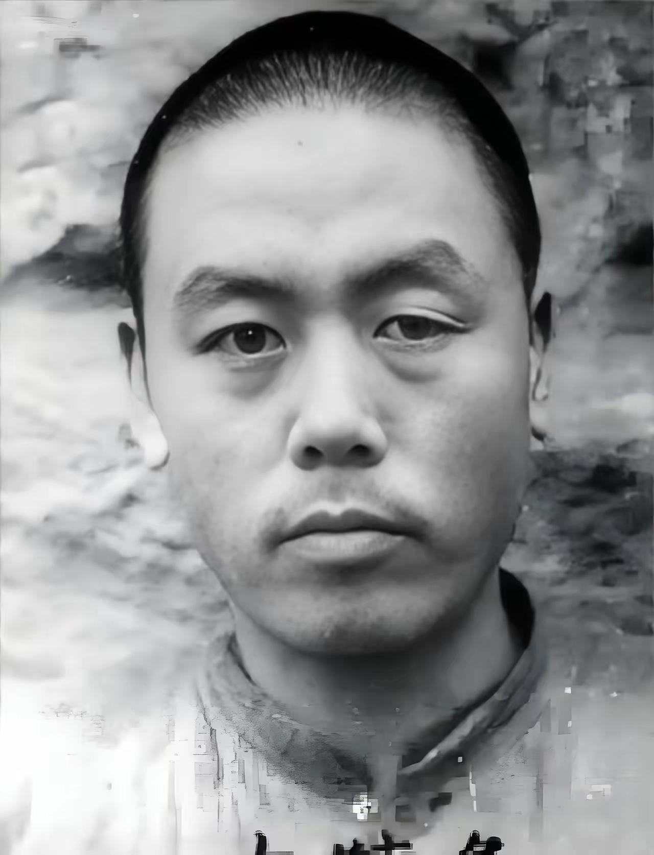 夫妻一场争吵，揪出潜伏6年的白公馆刽子手
 
1955年，四川南充青居乡，农民杨