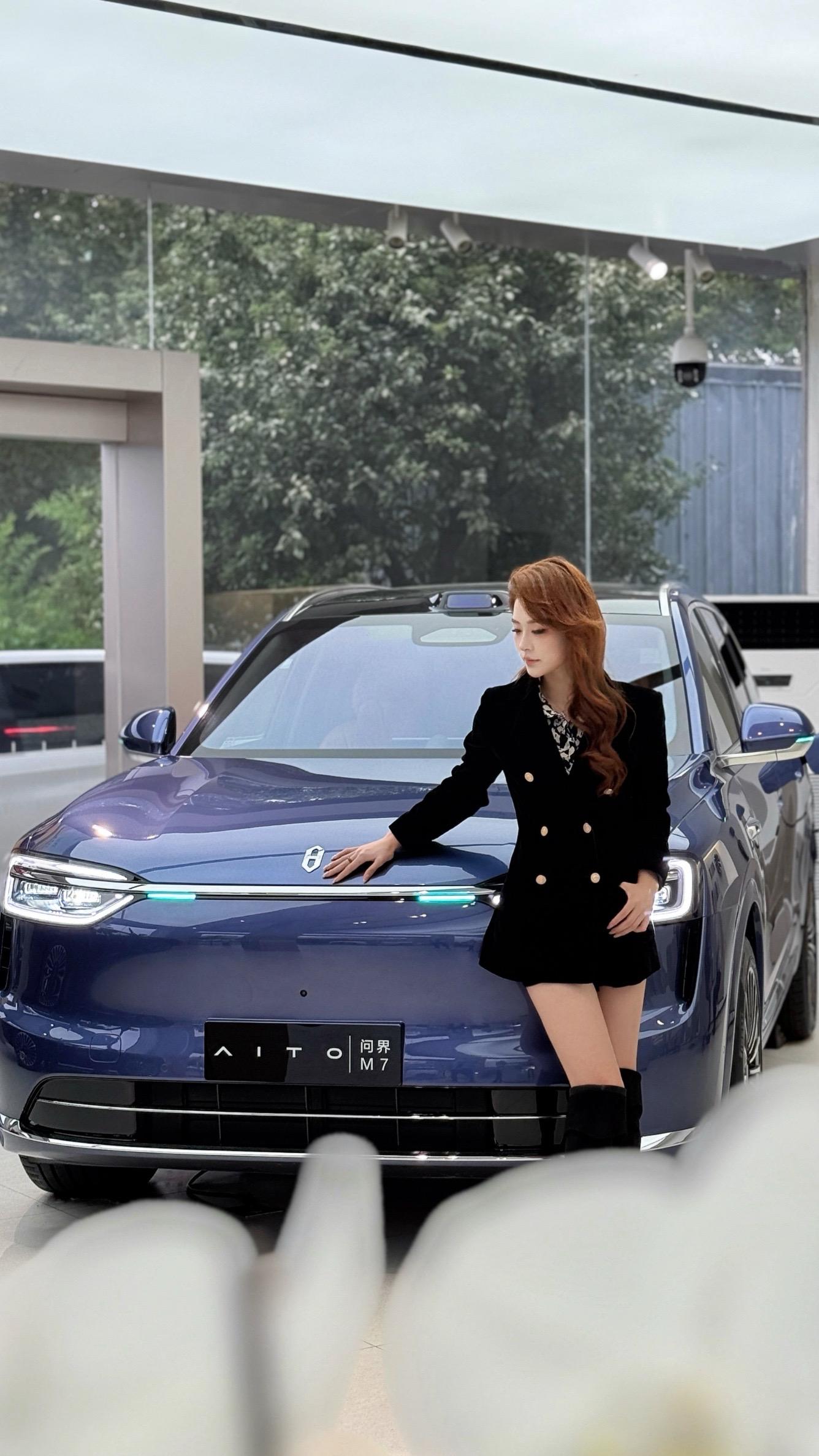 全新问界M7。我看看还有谁没定！全新问界M7